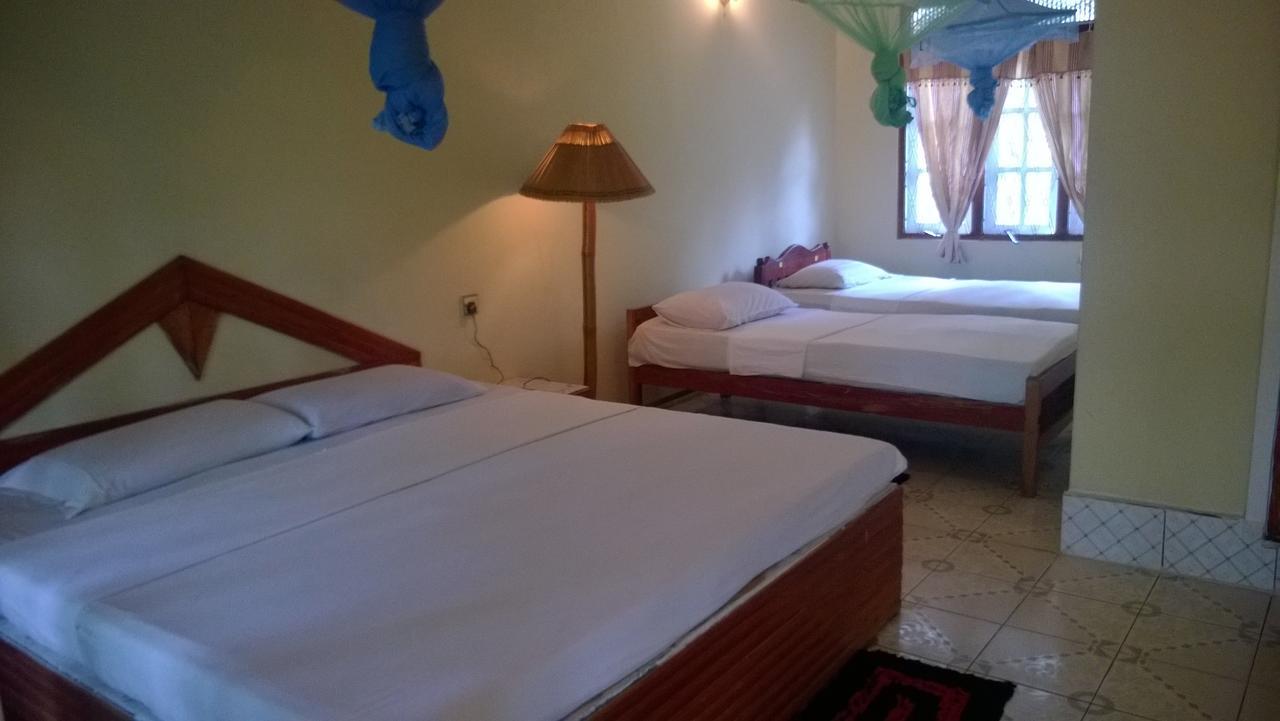 Sigiri Holiday Inn Inamaluwa Quarto foto